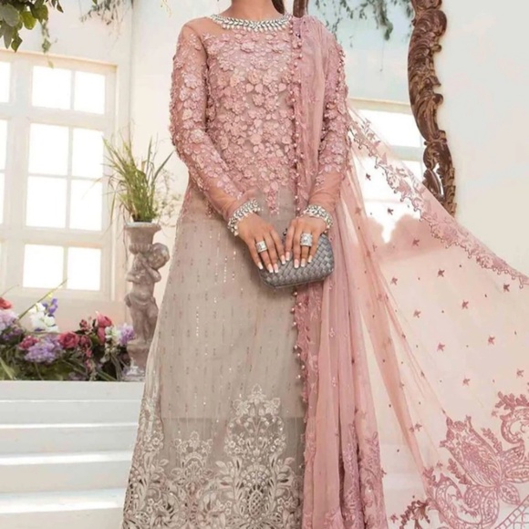 MARIA B- Embroidered (BD-2101) Ready For Pick-Up - Picture 5 of 5